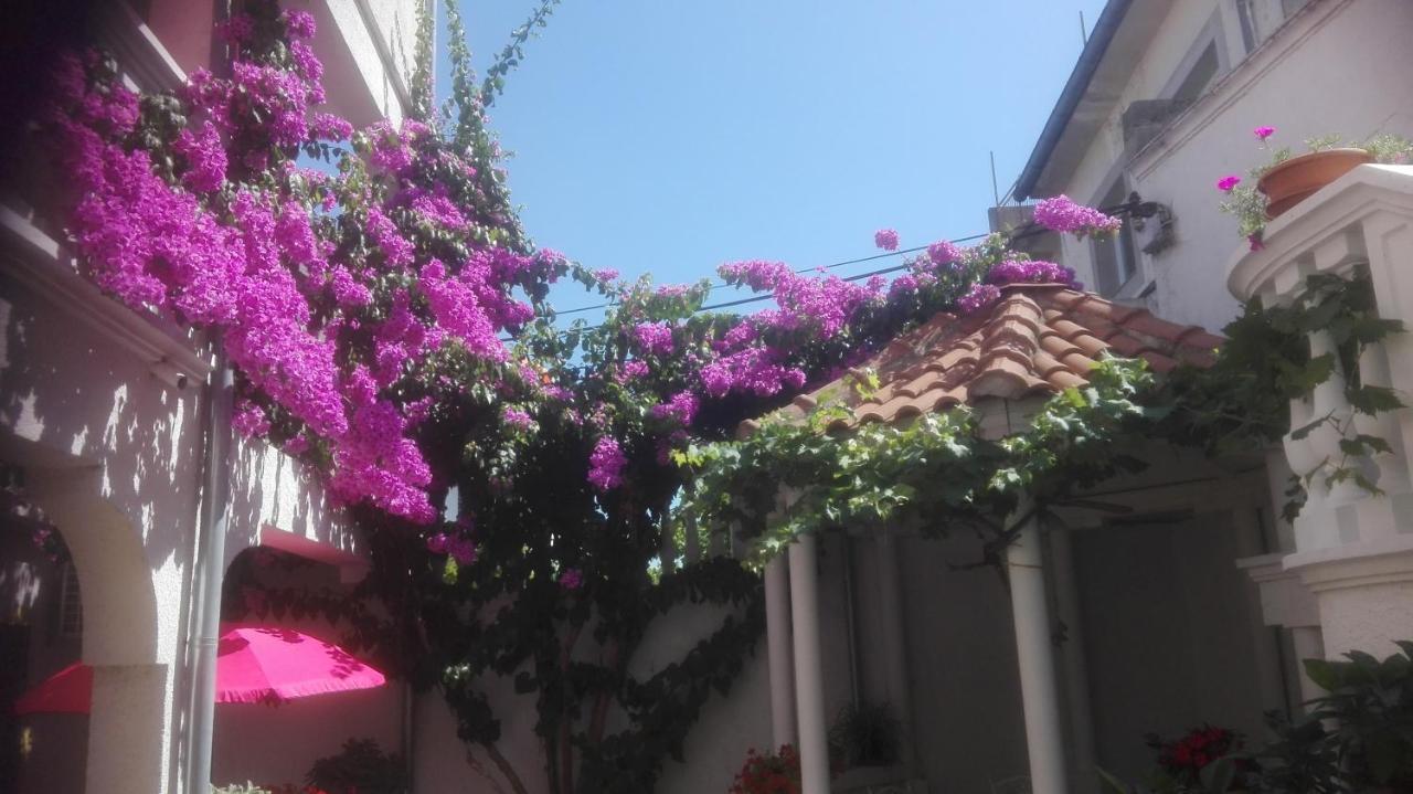 Apartments Vodice Marica Екстериор снимка