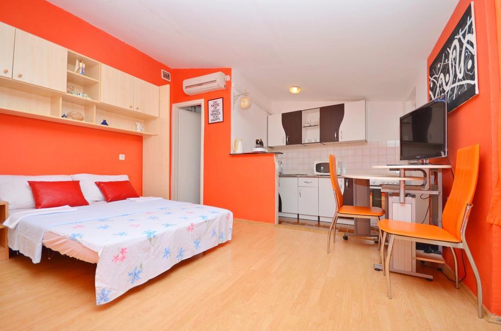 Apartments Vodice Marica Екстериор снимка