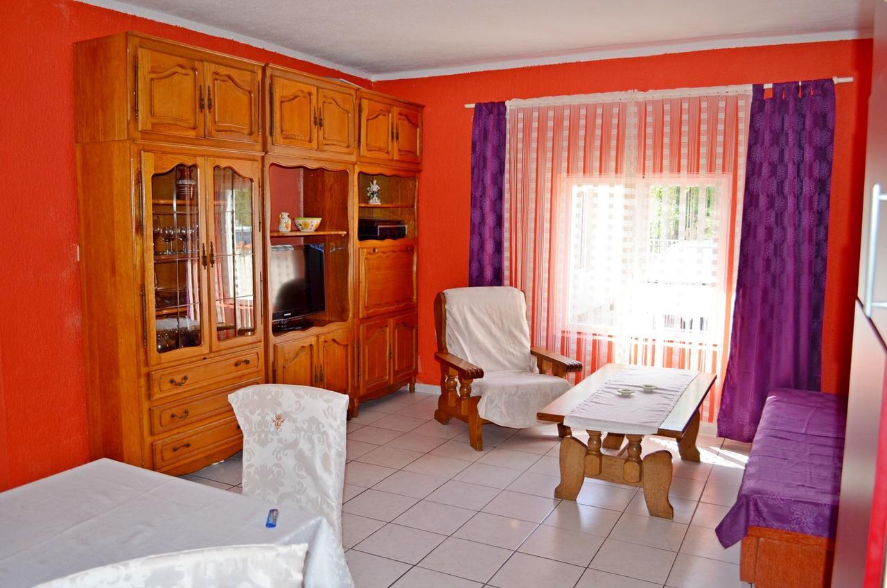 Apartments Vodice Marica Екстериор снимка