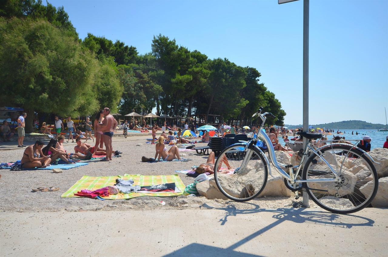 Apartments Vodice Marica Екстериор снимка