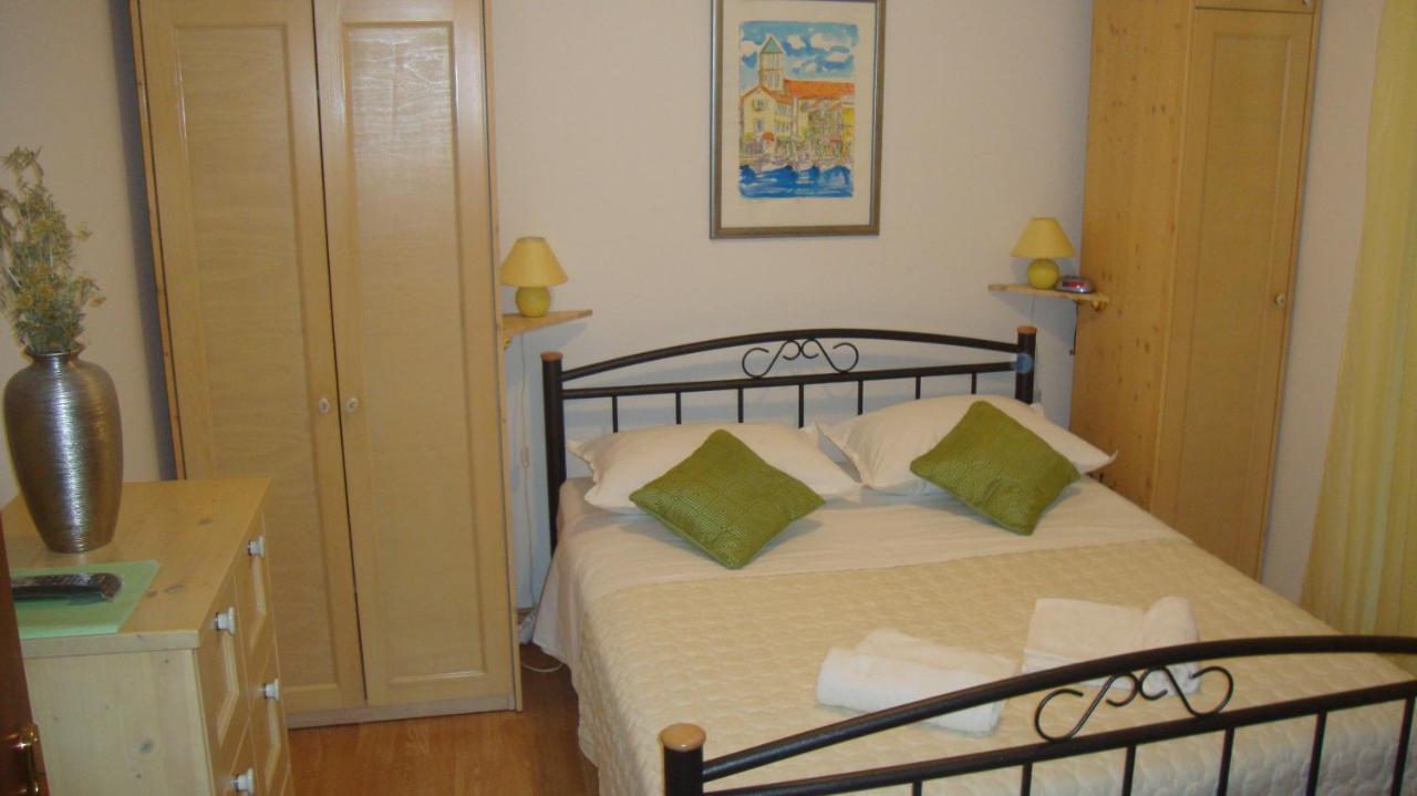 Apartments Vodice Marica Екстериор снимка